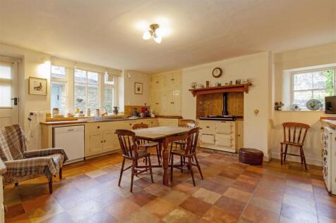 Kitchen-1.jpg