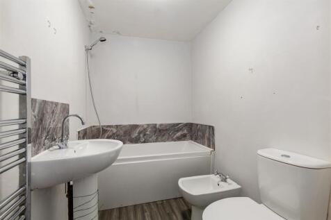 Bedroom 1 En Suite