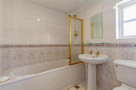 Bathroom-1.jpg