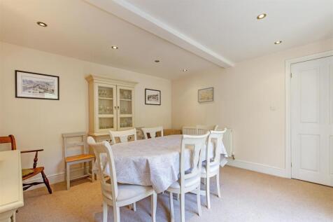 Dining Room-2.jpg