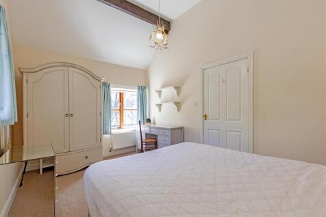 Bedroom 3-3.jpg