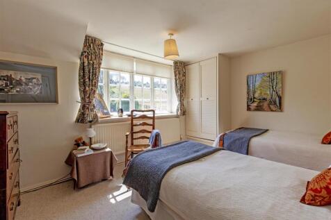 Bedroom 2-1.jpg