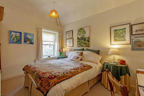 Bedroom 3-1.jpg