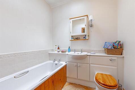 En Suite-1.jpg
