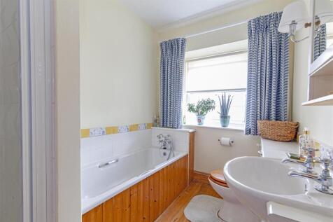 Bathroom-1.jpg