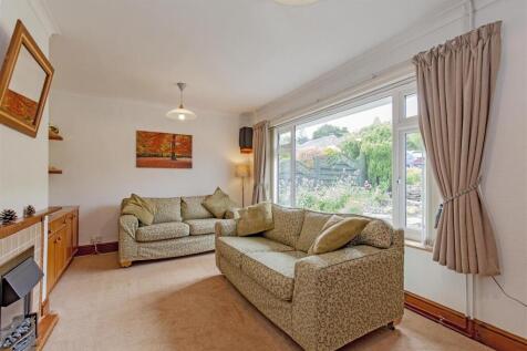 Reception Room-2.jpg