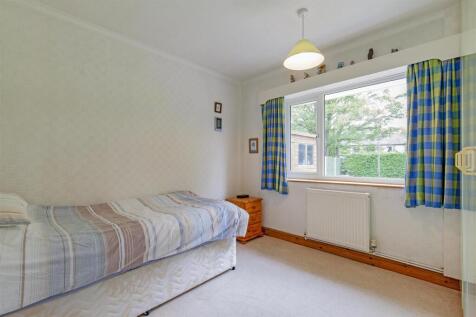Bedroom 2-1.jpg