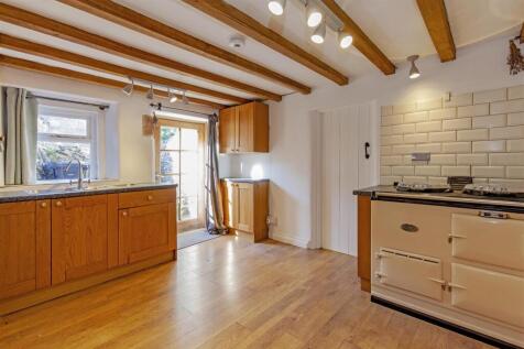 Kitchen-2.jpg
