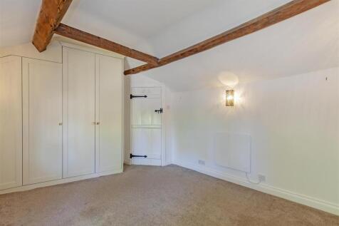 Bedroom 1-3.jpg