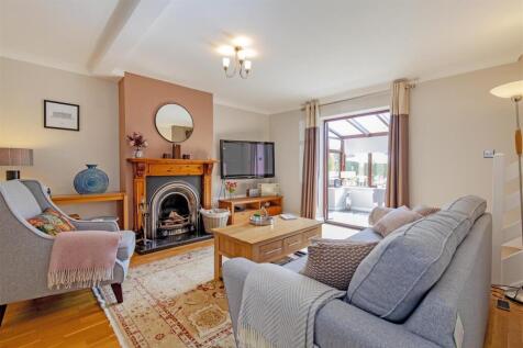 Reception Room-4.jpg