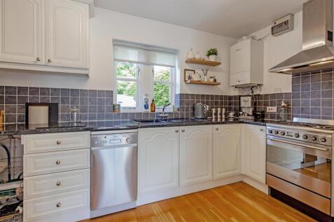 Kitchen-2.jpg