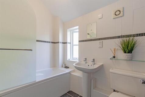 Bathroom-2.jpg