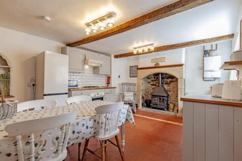 Kitchen-1.jpg