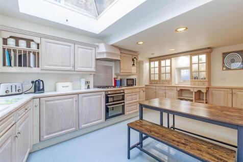 Kitchen-2.jpg