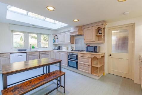 Kitchen-1.jpg
