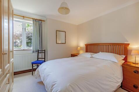 Bedroom 2-1.jpg