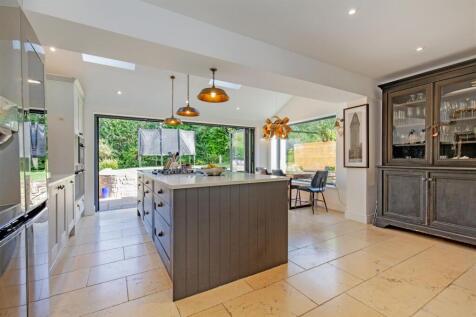 Kitchen-1.jpg