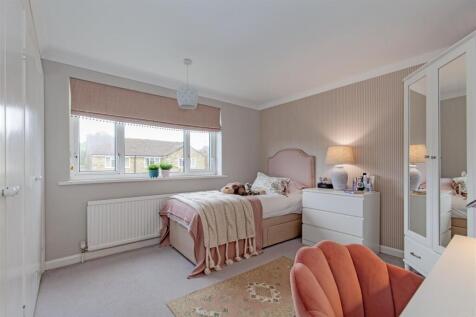 Bedroom 2-1.jpg