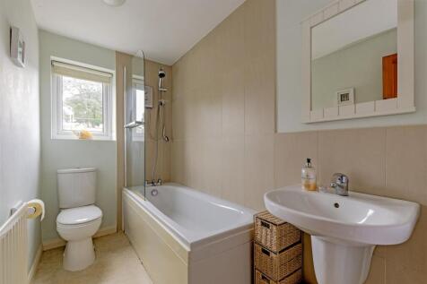 Bathroom-1.jpg