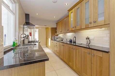 Kitchen-1.jpg
