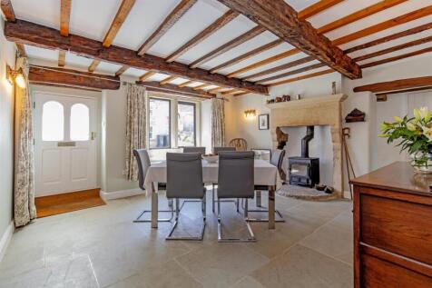 Dining Room-5.jpg