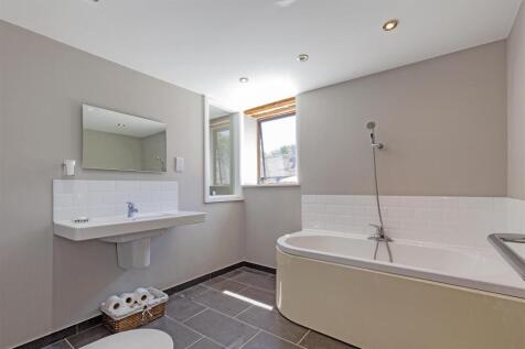 En Suite-1.jpg