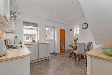 Kitchen-5.jpg