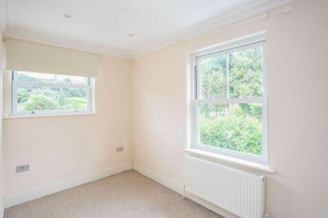 Bedroom 2.jpg