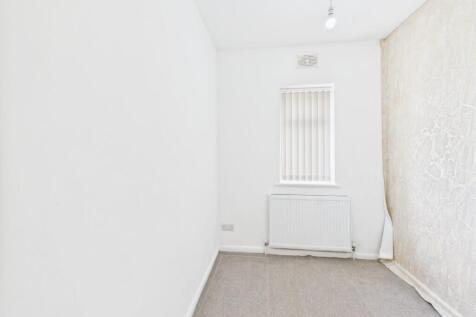 TOR bedroom 3.jpg