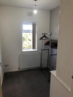 Bedroom 3.jpg
