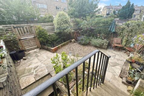 pbox-garden-320836.jpg