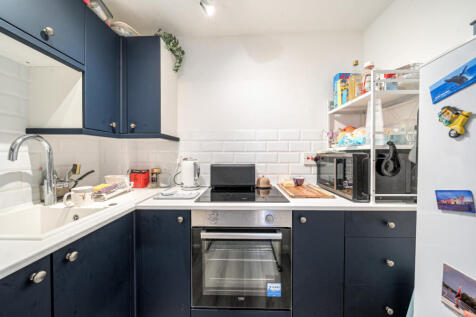 1357946-5-68ef8df...