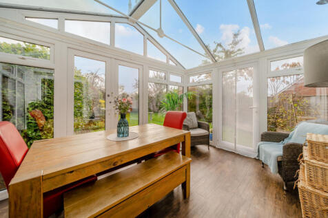 1368974-26-68f0e0...