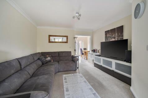 1375179-17-690b37...