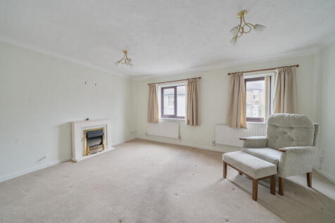 1374102-18-690c74...