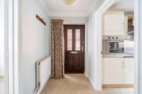 1374102-19-690c74...