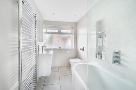 1383206-6-691f589...