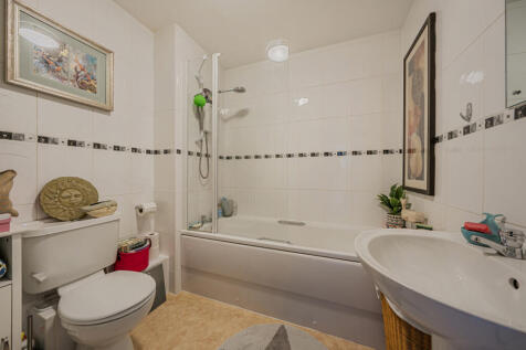 1382373-13-691c8f...