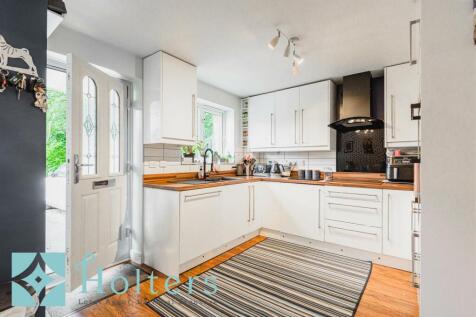 HOLT - 25 Baker Close, Ludlow-12.jpg