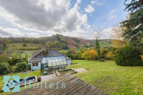 Ladycroft, Llanfairwaterdine-16.jpg