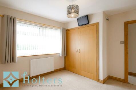 24 Parc Yr Ifron, Builth Wells-32.jpg
