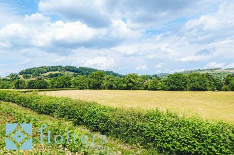 24 Parc Yr Ifron, Builth Wells-13.jpg