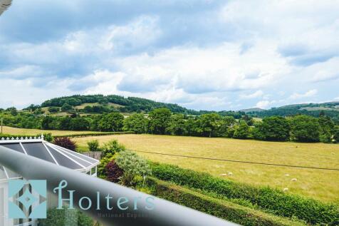 24 Parc Yr Ifron, Builth Wells-38.jpg