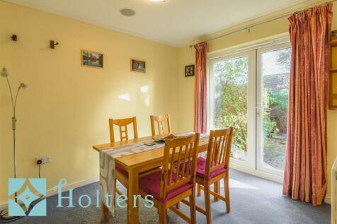 66 Dahn Drive, Ludlow-14.jpg