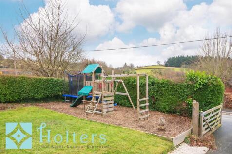 18 Irfon Bridge Road, Builth Wells-08.jpg