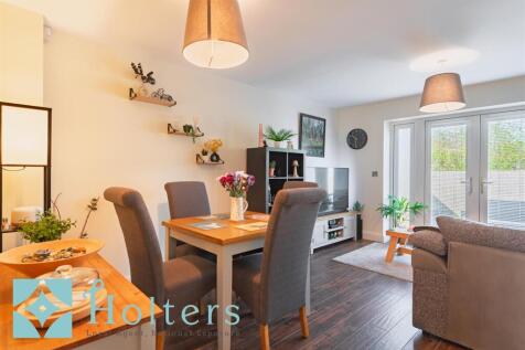 38 Powys Drive, Ludlow-13.jpg