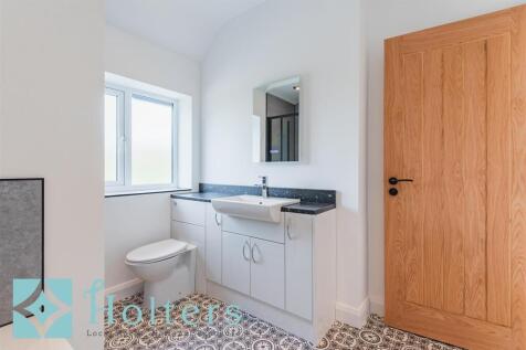 2 Garth Terrace, Knighton-16.jpg