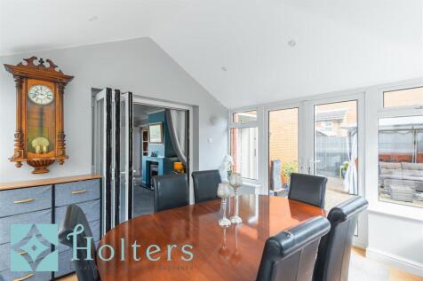 70 Rocke&#39;s Meadow, Knighton-22.jpg