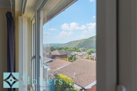 70 Rocke&#39;s Meadow, Knighton-04.jpg