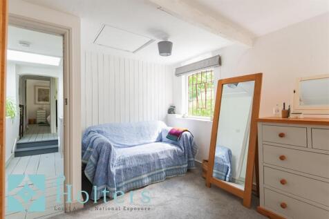 15 Mill Green, Knighton-21.jpg